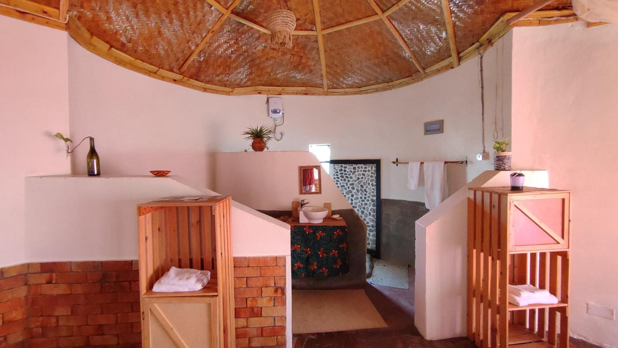 Farm stay Queen Elizabeth Gorge *